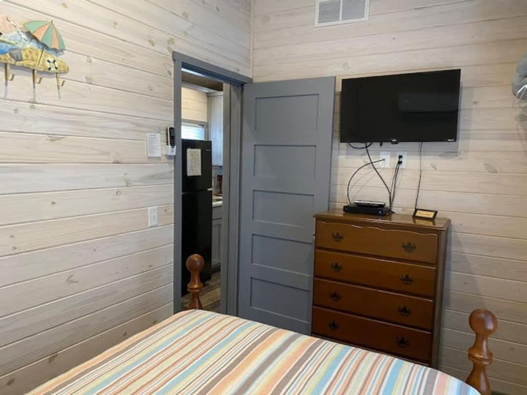 Surf City 2Br Park Home With Waterfront View And Parking Exterior foto